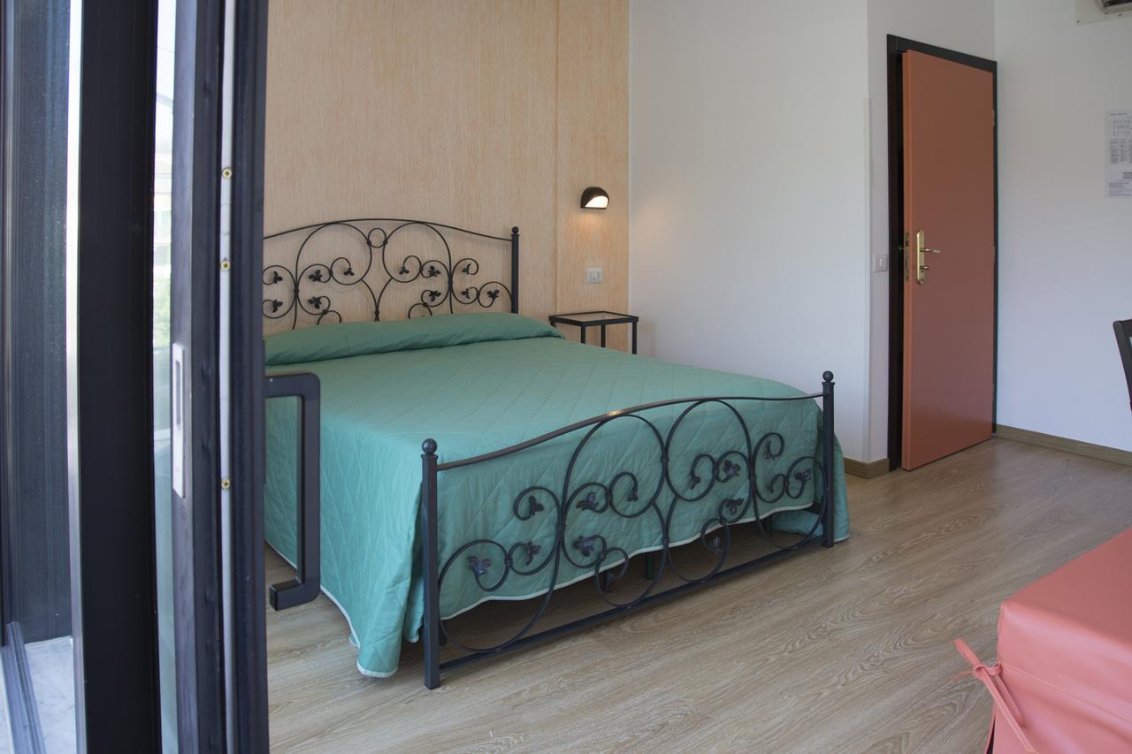 Ristorante Albergo Gerardo Di Masi Caposele Luaran gambar