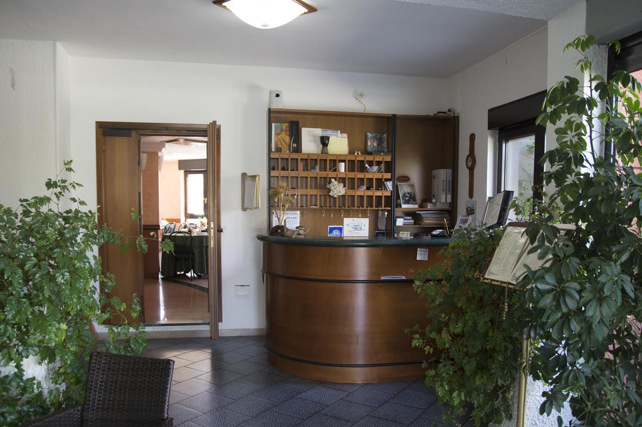 Ristorante Albergo Gerardo Di Masi Caposele Luaran gambar